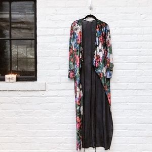 Zara Floral Velvet Kimono Robe Jacket / Small